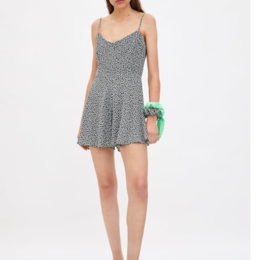 NWT Zara Floral Romper with Matching Hair Tie XS